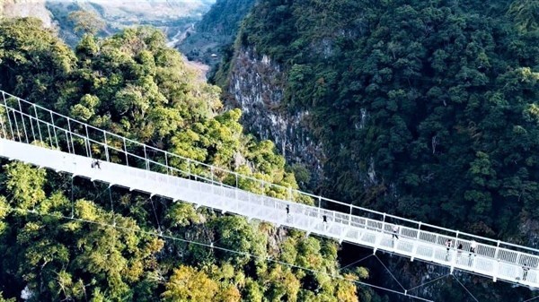 Bach Long bridge in the northern province of Son La. (Photo: baovanhoa.vn)
