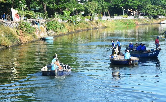 Tiếp tục ra quân hưởng ứng Tháng hành động vì môi trường và Tuần lễ biển, hải đảo Việt Nam