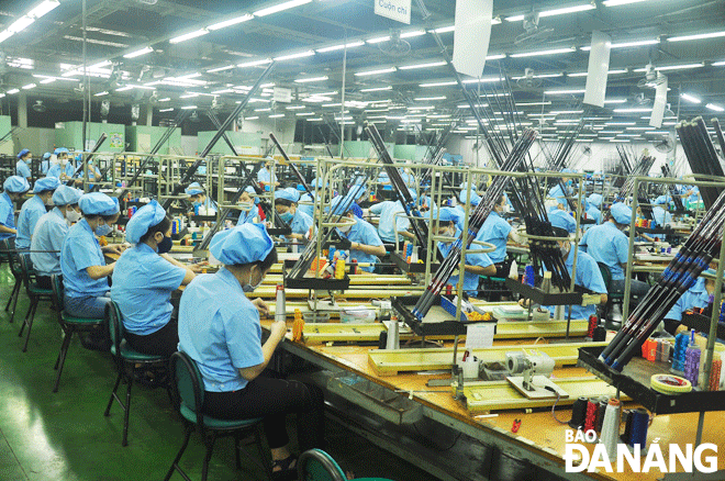 Da Nang has made great strides in attracting foreign direct investment (FDI). Picture is taken at the Daiwa Vietnam Company Limited located in Hoa Khanh Industrial Park (IP), Lien Chieu District. Photo: THANH LAN