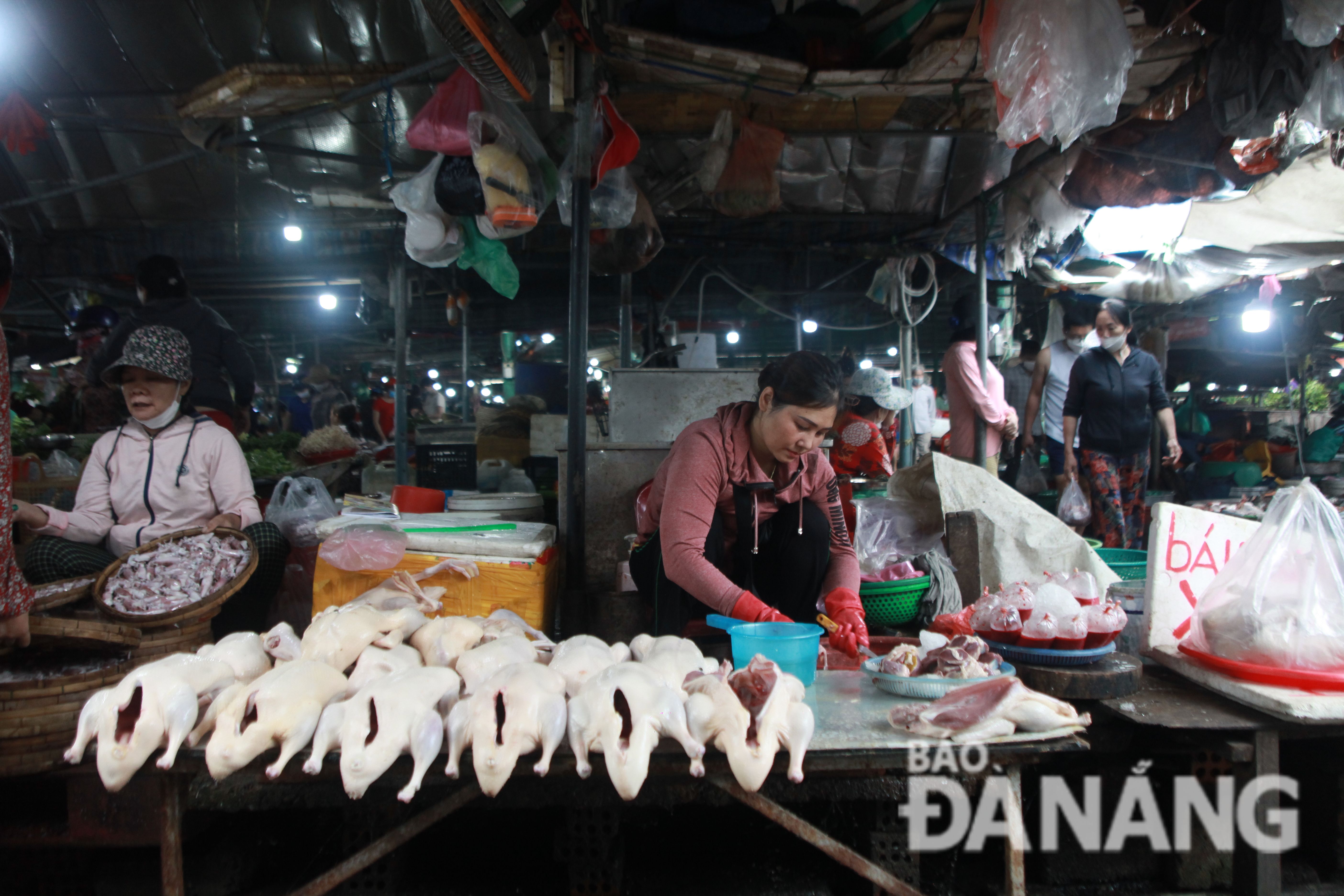 People's demand for duck and chicken meat increased sharply compared to normal days.