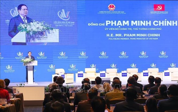 PM Pham Minh Chinh addresses the high-level session at the 4th Vietnam Economic Forum (Photo: VNA) 