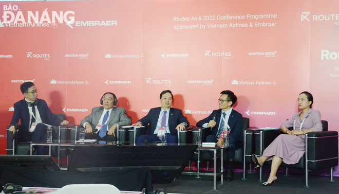 The 'Vietnam case study' talk show was part of a series of the ongoing Routes Asia 2022's events. Photo: THU HA