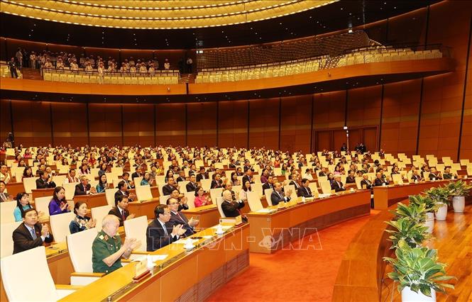 Các đồng chí lãnh đạo nguyên lãnh đạo Đảng, Nhà nước và các đại biểu dự bế mạc Kỳ họp thứ ba, Quốc hội khóa XV. Ảnh: Trí Dũng/TTXVN