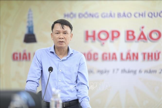 Phó Chủ tịch thường trực Hội Nhà báo Việt Nam Nguyễn Đức Lợi phát biểu. Ảnh: Minh Quyết/TTXVN