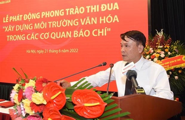 Phó Chủ tịch thường trực Hội Nhà báo Việt Nam Nguyễn Đức Lợi phát biểu tại lễ phát động. (Ảnh: Minh Đức/TTXVN)