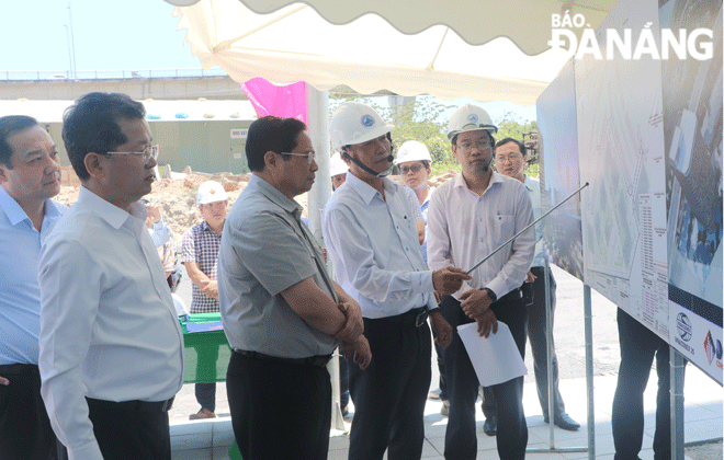 Thủ tướng Chính phủ Phạm Minh Chính đến thăm Khu Công viên phần mềm số 2 (phường Thuận Phước, quận Hải Châu). Ảnh: V. Hoàng