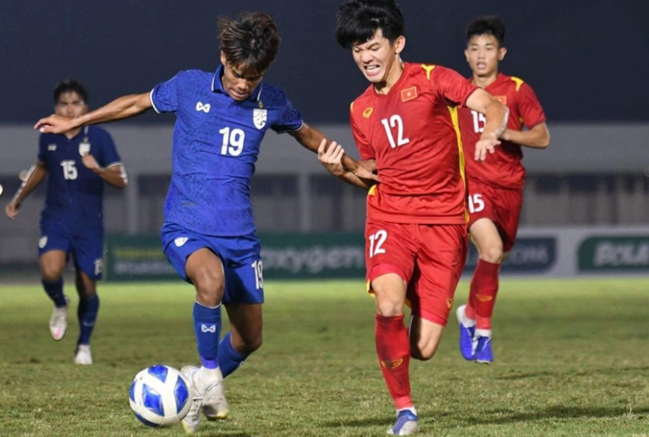 Cầm hòa nhau 1 - 1, U19 Việt Nam cùng dắt tay U19 Thái Lan vào bán kết