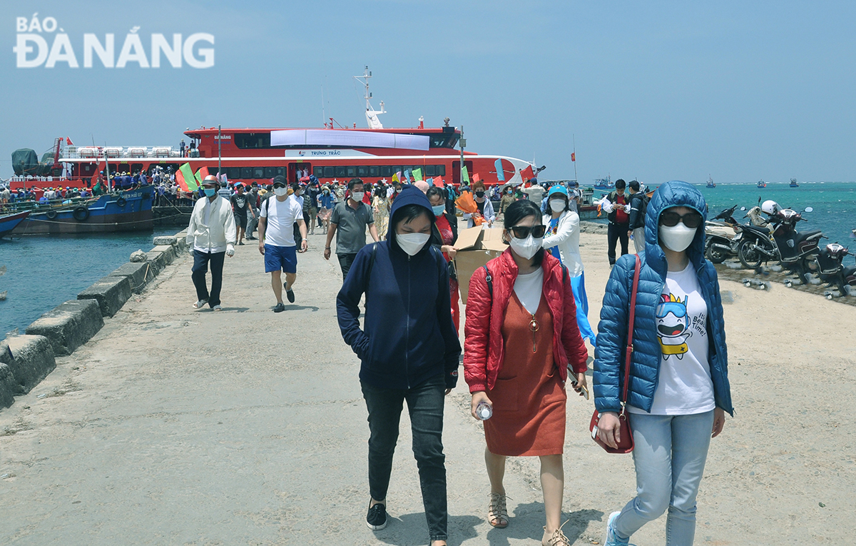 Đề xuất thay bến đón, trả khách tuyến vận tải thủy Đà Nẵng - Lý Sơn