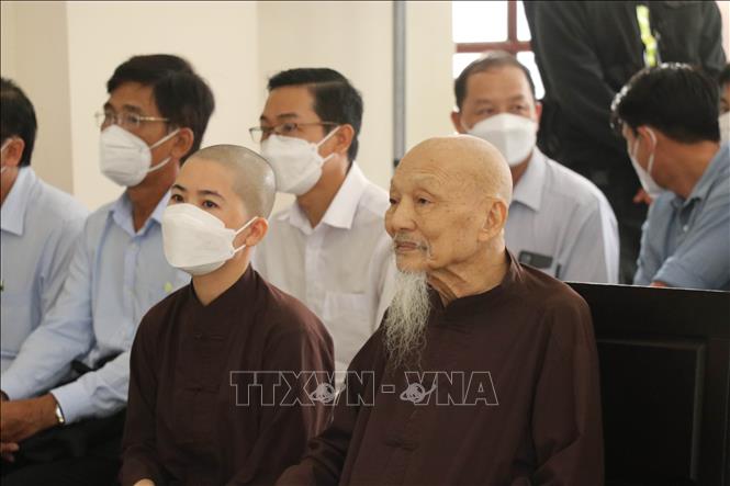 Phiên tòa xét xử vụ án xảy ra tại Tịnh thất Bồng Lai: Tiếp tục phần xét hỏi các bị cáo