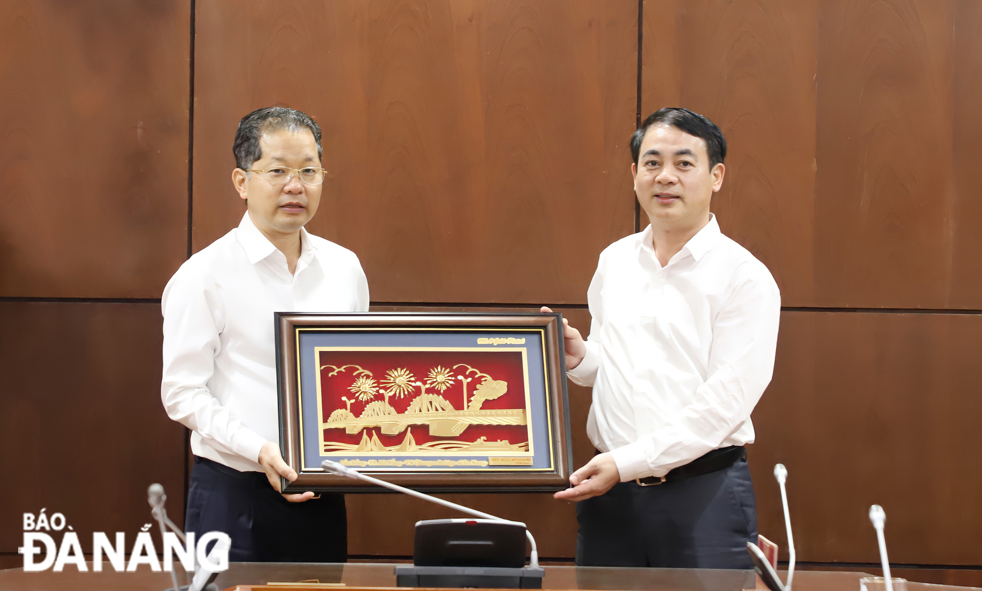 Thành phố Đà Nẵng và tỉnh Hậu Giang chia sẻ kinh nghiệm xây dựng Đảng, phát triển kinh tế-xã hội