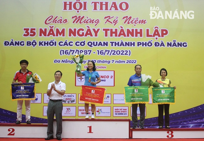 Sở Y tế thành phố giành giải Nhất toàn đoàn. Ảnh: X.HẬU