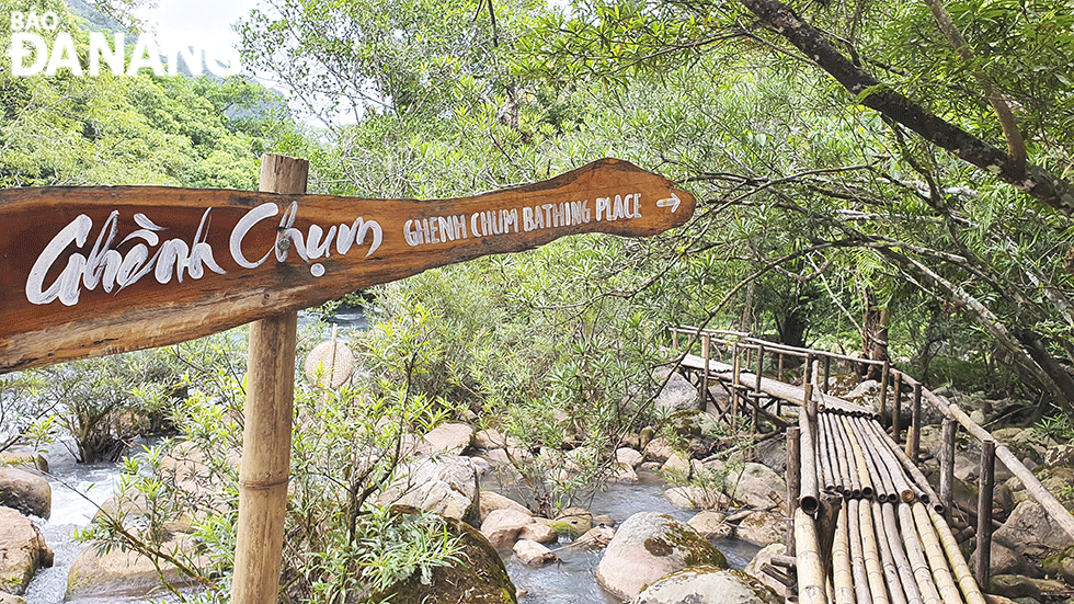 A direction board at the tourist area