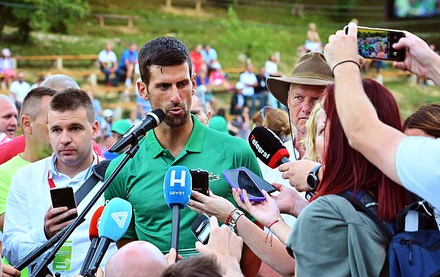 Djokovic cho biết anh sẽ không đến Mỹ nếu không được phép. Ảnh: DM