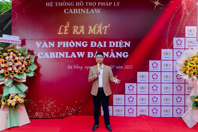 Tiến sĩ, Luật sư Nguyễn Hà An phát biểu tại buổi lễ ra mắt.