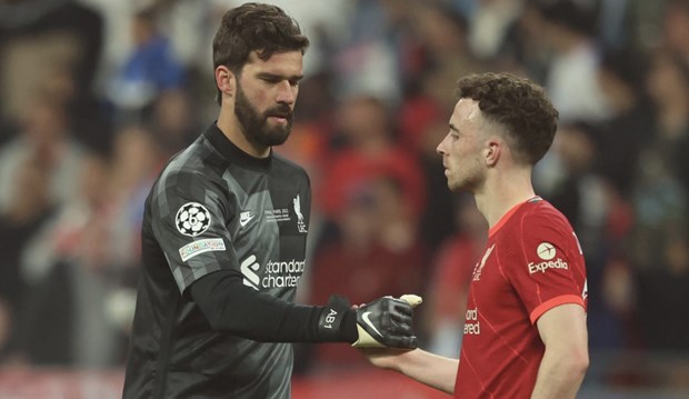 Alisson Becker và Jota vắng mặt ở trận gặp Man City. (Nguồn: Getty Images)