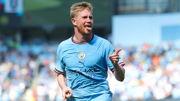 De Bruyne góp công giúp Man City lên ngôi đầu. (Nguồn: Getty Images)