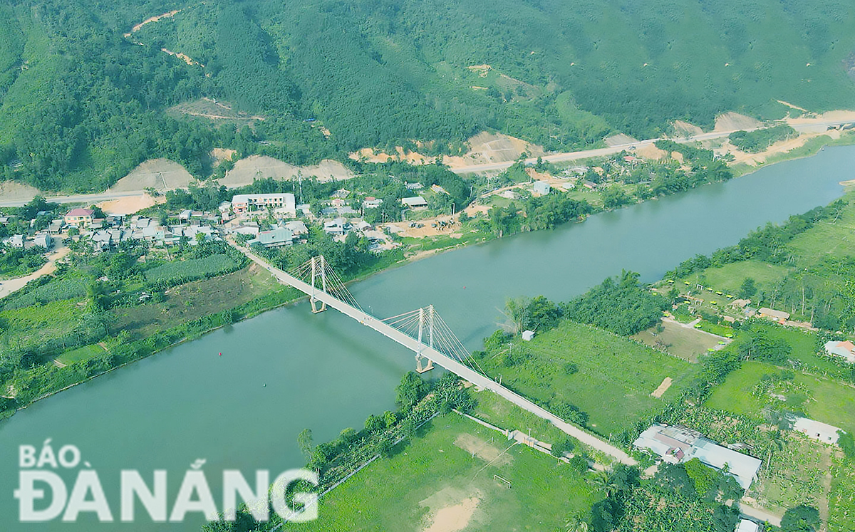 The Pho Nam Bridge seen from above. Photo: PHUONG UYEN