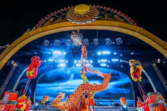 Đêm nhạc mừng Quốc khánh diễn ra từ 19 giờ ngày 2-9 tại Công viên Châu Á.