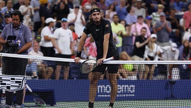 Stefanos Tsitsipas dừng bước ngay từ vòng 1. (Nguồn: Getty Images)