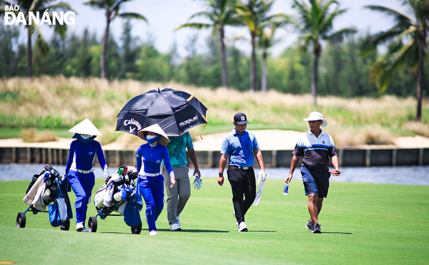 Giải đấu BRG Open Championship Danang 2022 chính thức khởi tranh ngày đầu tiên 31-8 và có được kết quả khởi sắc. Ảnh: NHẬT HẠ