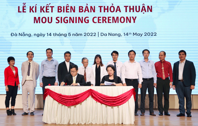 The Da Nang Innovation Startup Support Centre has signed a memorandum of understanding on cooperation in science, technology and innovation development with the BK Holdings - Duy Tan Innovation Centre (BKH - DTU).