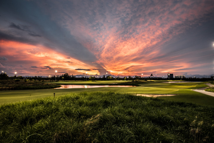 Một góc sân Nicklaus Course thuộc tổ hợp BRG Danang Golf Resort.
