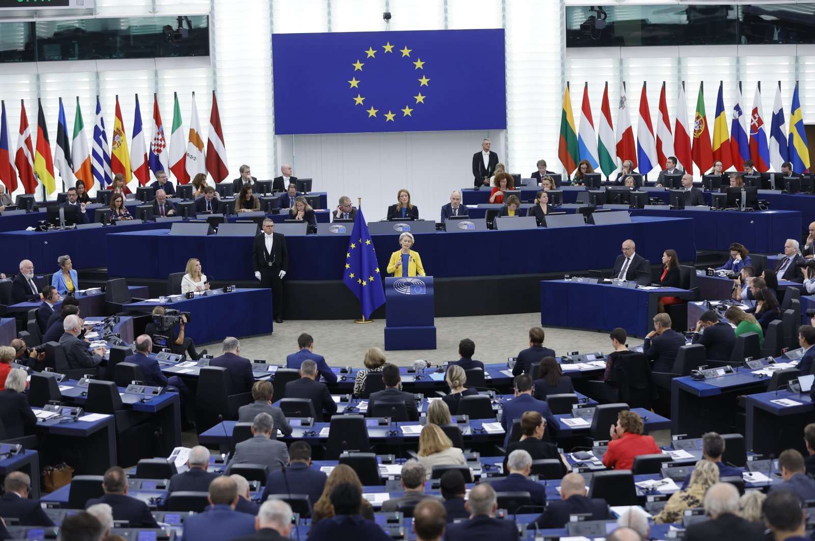EU gặp khó khi áp đặt lệnh trừng phạt mới lên Nga. TRONG ẢNH: Toàn cảnh phiên họp Nghị viện châu Âu ở Pháp ngày 14-9. Ảnh: AP	