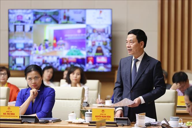 Bộ trưởng Bộ Thông tin và Truyền thông Nguyễn Mạnh Hùng phát biểu. Ảnh: Dương Giang/TTXVN