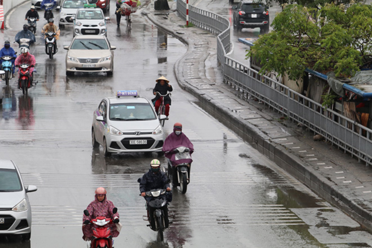 Thời tiết ngày 5-10: Trung Bộ, Tây Nguyên và Nam Bộ có mưa dông