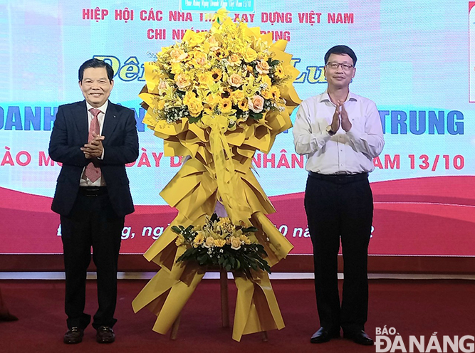 Hiệp hội nhà thầu miền Trung kỷ niệm ngày Doanh nhân Việt Nam 13-10
