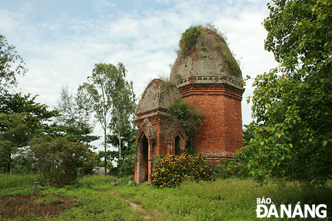 Tháp Bằng An, một di tích của người Chăm ở địa phận xã Điện An, thị xã Điện Bàn, tỉnh Quảng Nam.Ảnh: V.T.L