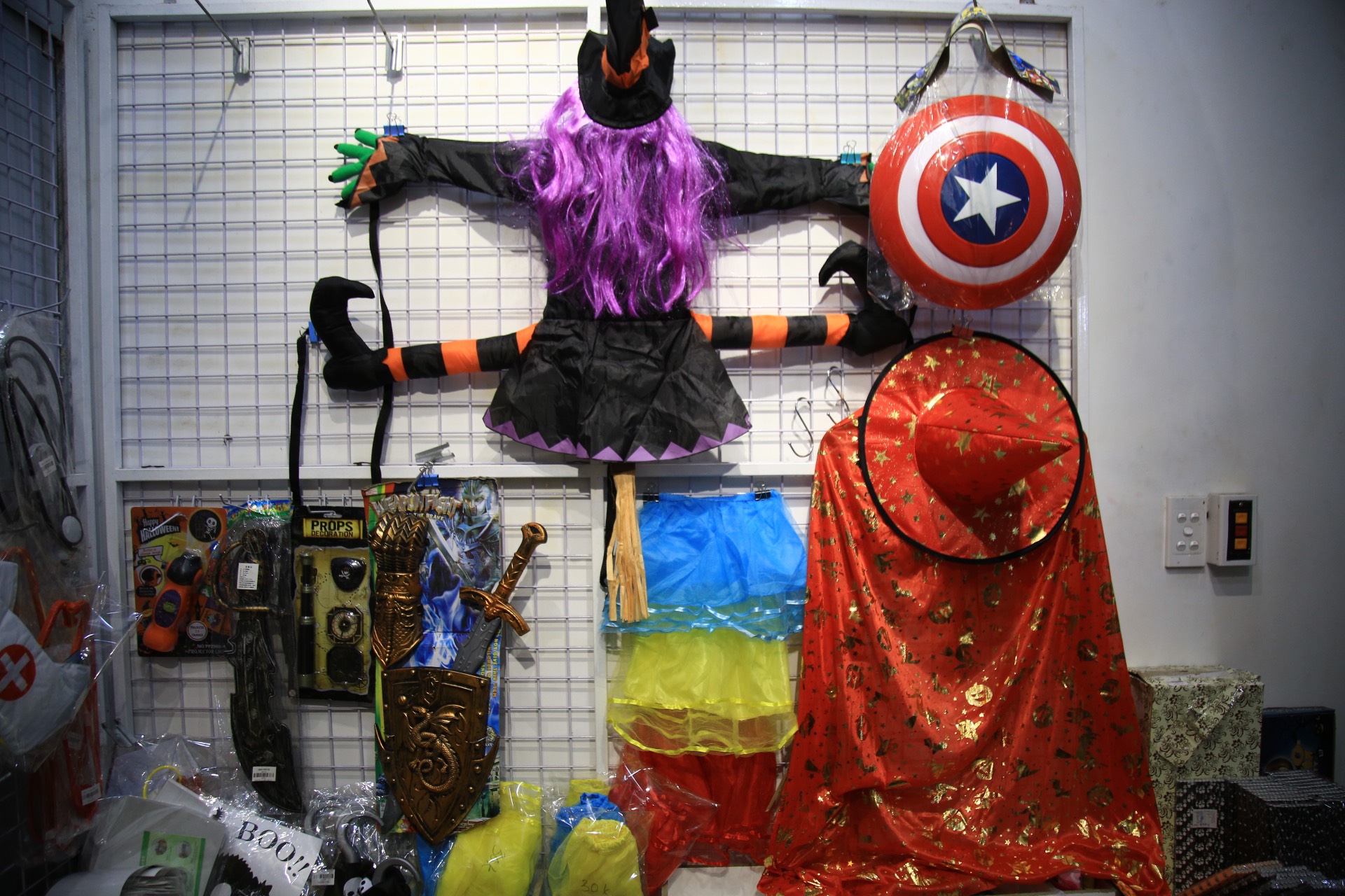 High-priced products are often costumes of famous cartoon and movie characters