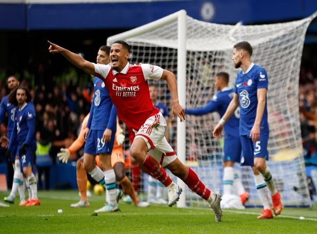 Premier League: Arsenal, Liverpool chiến thắng, M.U bại trận