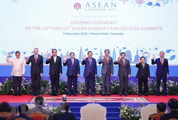 Hội nghị Cấp cao ASEAN: Vì một Cộng đồng ASEAN đoàn kết và tự cường