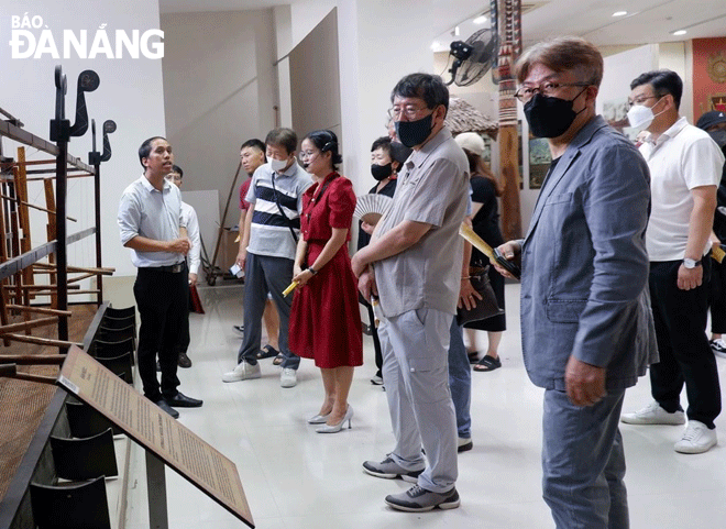  Foreign tourists are seen at the Museum of Da Nang. Photo: QUYNH TRANG