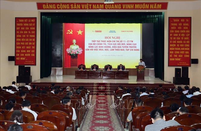 Quang cảnh hội nghị.