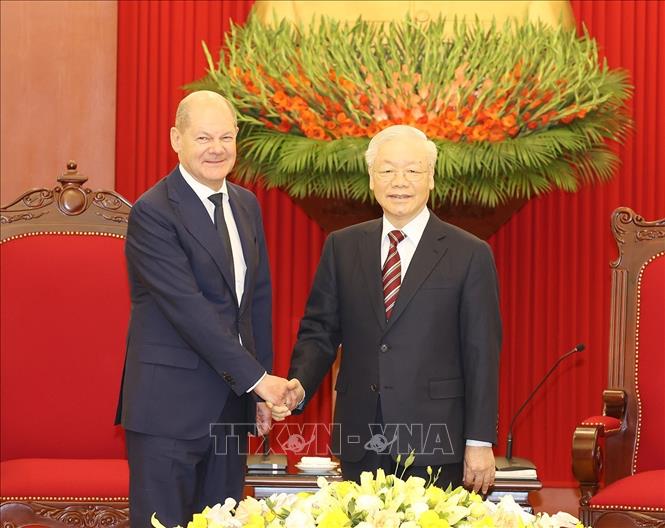 Tổng Bí thư Nguyễn Phú Trọng tiếp Thủ tướng Đức Olaf Scholz thăm chính thức Việt Nam. Ảnh: Trí Dũng/TTXVN