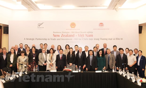 Thủ tướng New Zealand Jacinda Ardern và các đại biểu tham dự Diễn đàn doanh nghiệp Việt Nam-New Zealand. (Ảnh: Đức Duy/Vietnam+)
