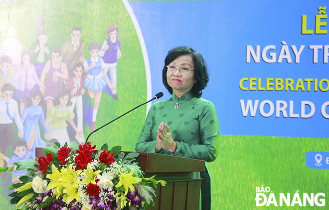 Da Nang People's Committee Vice Chairwoman Ngo Thi Kim Yen speaking at the ceremony