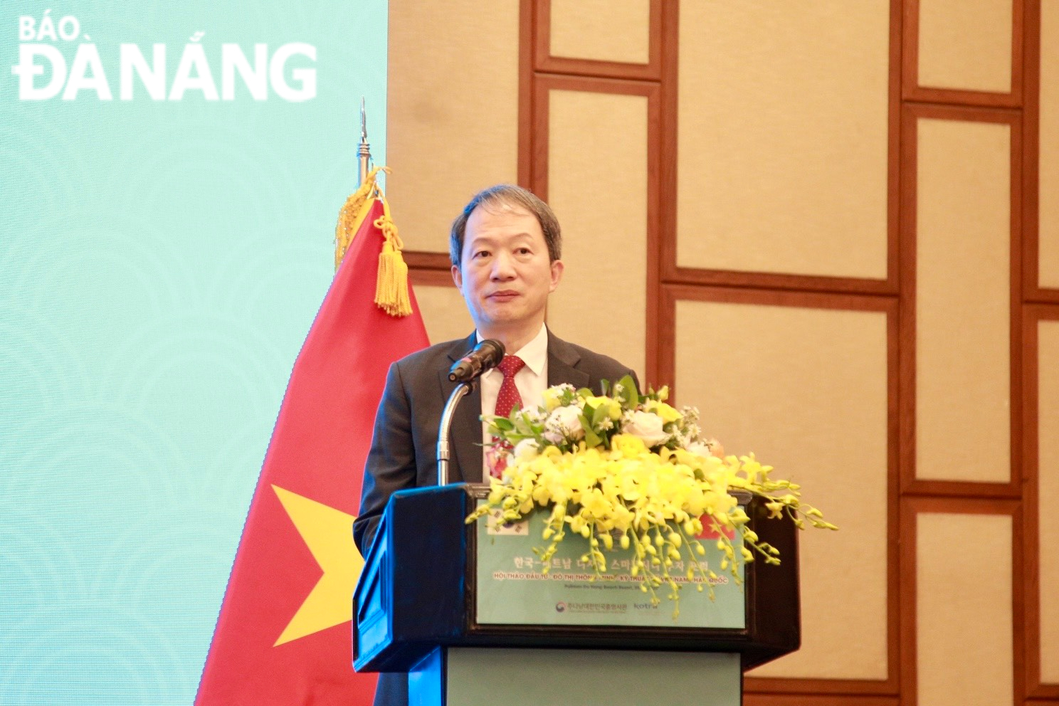 Ông Ahn Min Sik, Tổng Lãnh sự Hàn Quốc tại thành phố Đà Nẵng phát biểu khai mạc hội thảo