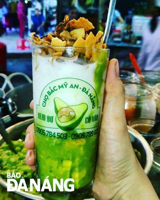 A glass of ‘Kem bo’ (Vietnamese avocado mousse ice cream)