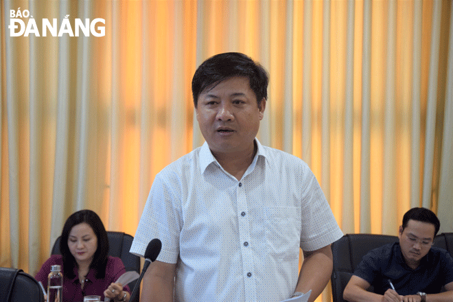 Chủ tịch HĐND thành phố Lương Nguyễn Minh Triết kết luận phiên họp. Ảnh: TRỌNG HUY