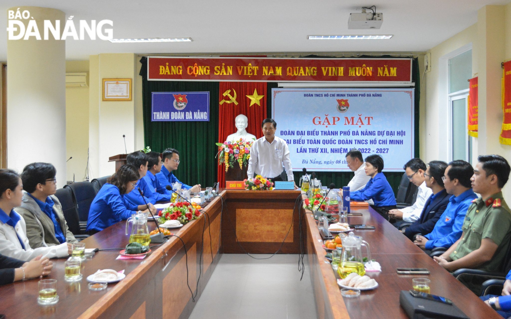 Phó Bí thư Thường trực Thành uỷ, Chủ tịch HĐND thành phố Lương Nguyễn Minh Triết gặp mặt, động viên Đoàn đại biểu thành phố Đà Nẵng dự Đại hội đại biểu toàn quốc Đoàn TNCS Hồ Chí Minh lần thứ XII, nhiệm kỳ 2022-2027. Ảnh. P.V