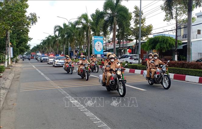 Lực lượng cảnh sát giao thông Bạc Liêu triển khai cao điểm đảm bảo trật tự, an toàn giao thông trên địa bàn. Ảnh minh họa: Chanh Đa/TTXVN