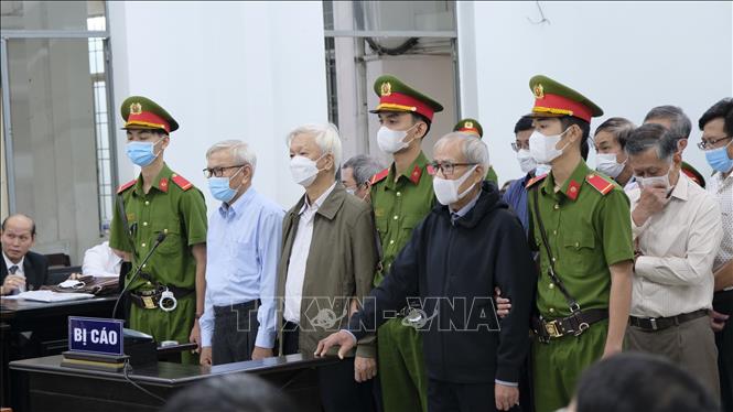 13 cựu quan chức tỉnh Khánh Hòa bị phạt tù vì gây thất thoát, lãng phí tài sản nhà nước