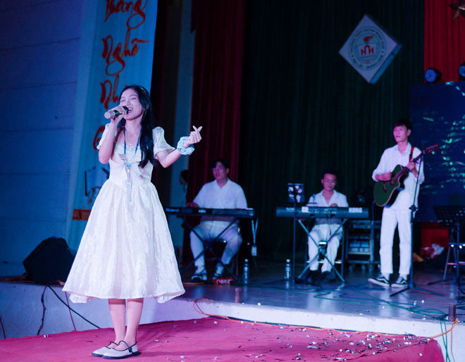 Show diễn của thanh xuân