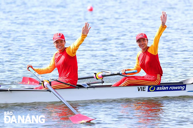 Boat racing is one of the city's strong sports that has been focused on and brought many noble medals for the local sports sector. Photo: P.N