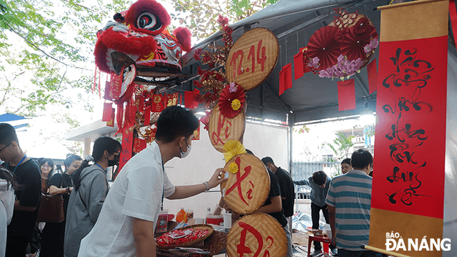 The booths were elaborately decorated by school pupils