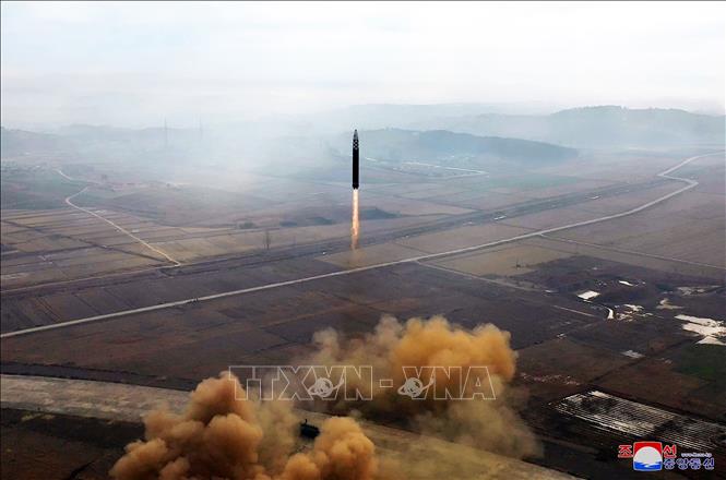 Một vụ phóng thử tên lửa tên lửa đạn đạo liên lục địa (ICBM) 