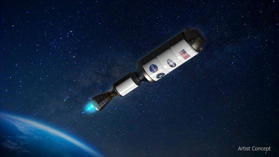 Khái niệm nghệ sĩ về Trình diễn tàu vũ trụ Rocket to Agile Cislunar Operations (DRACO), sẽ trình diễn động cơ tên lửa nhiệt hạt nhân. Công nghệ đẩy nhiệt hạt nhân có thể được sử dụng cho các sứ mệnh phi hành đoàn của NASA trong tương lai tới Sao Hỏa. Ảnh: Twitter